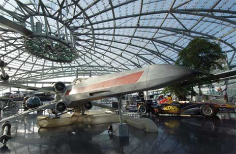 Auf nach Hangar-7.com