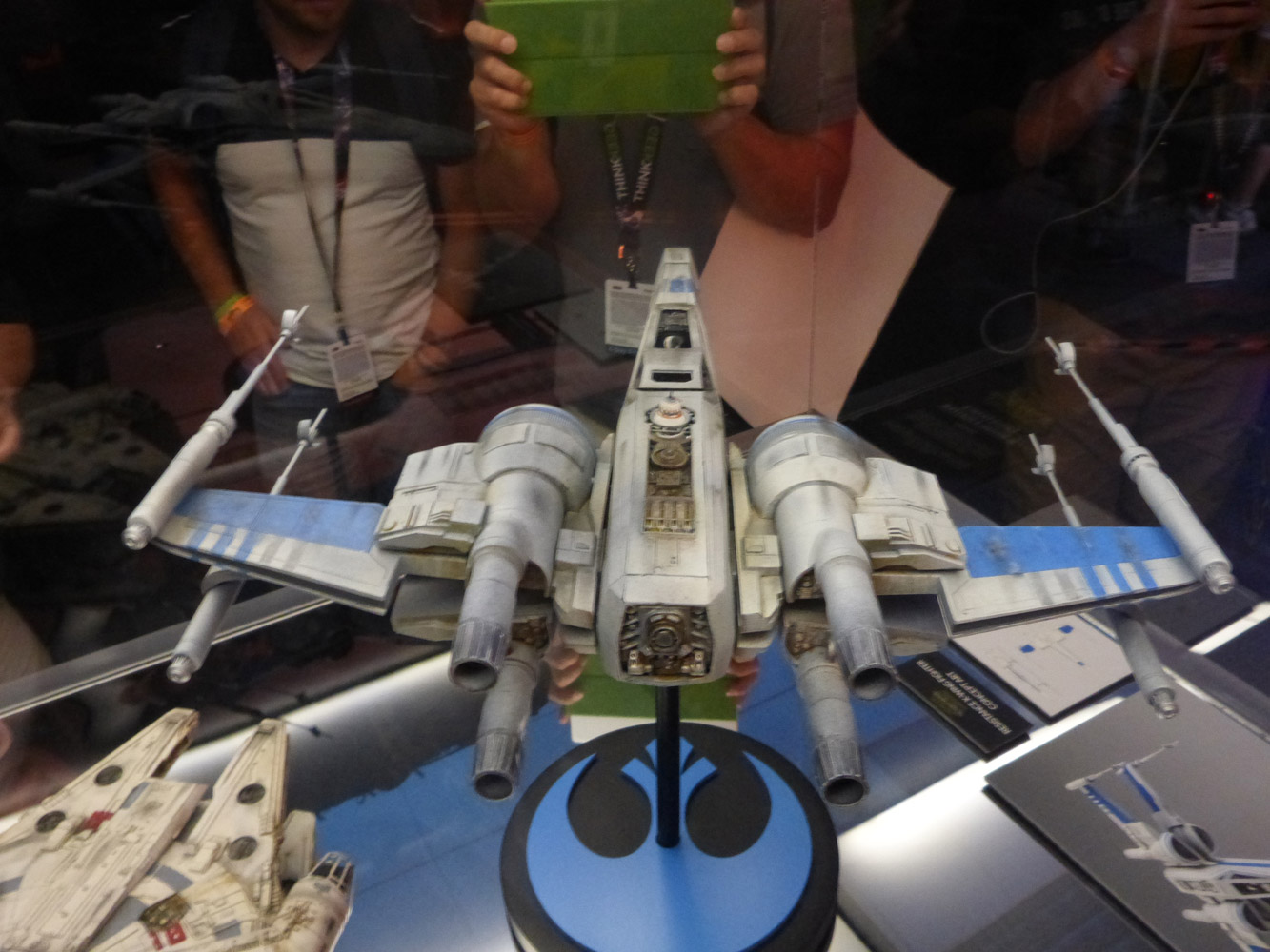 X-Wing