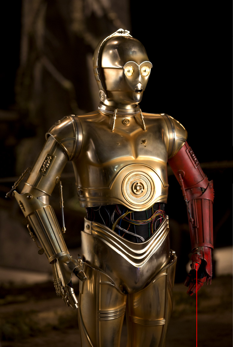 C-3PO mit neuem Arm - aus Empire, Oktober 2015