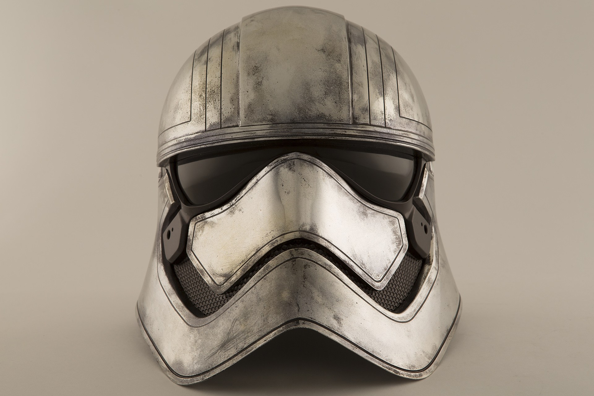 Captain Phasmas Helm