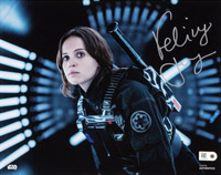 Offizielles Autogramm von Felicity Jones