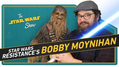Bobby Moynihan aus Resistance in der Star Wars Show