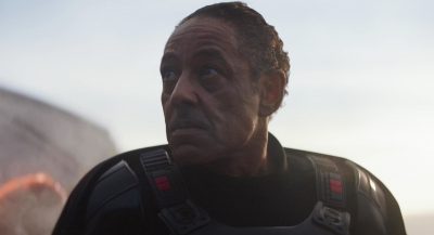Giancarlo Esposito deutet Darksaber-Hintergründe in Staffel 2 an