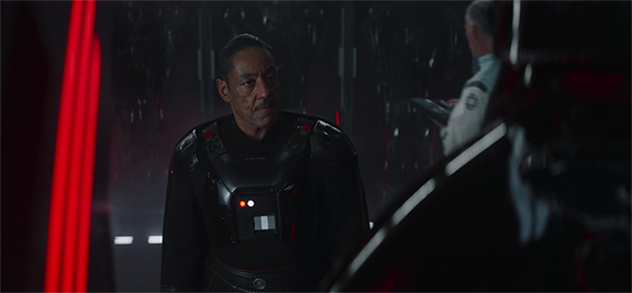 Giancarlo Esposito als Moff Gideon