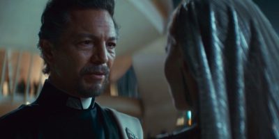 Tony Gilroy über den Recast in Andor Staffel 2