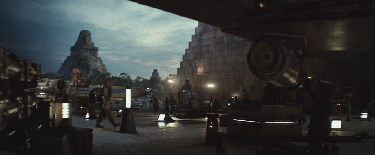 Blick aus dem Hangar der Rebellenbasis auf Yavin 4