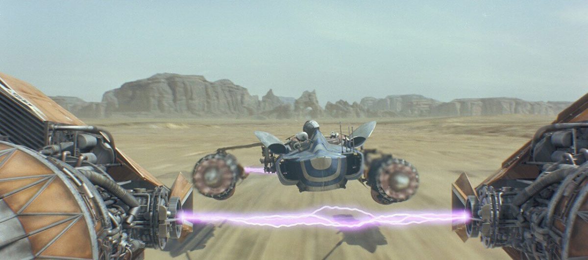 Sebulba holt auf im Podrennen von Star Wars Episode I